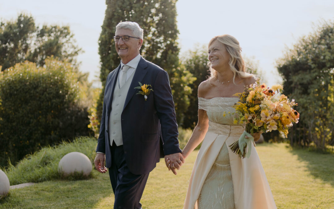 Matrimonio romantico tra boschi e vigneti in un antico eremo